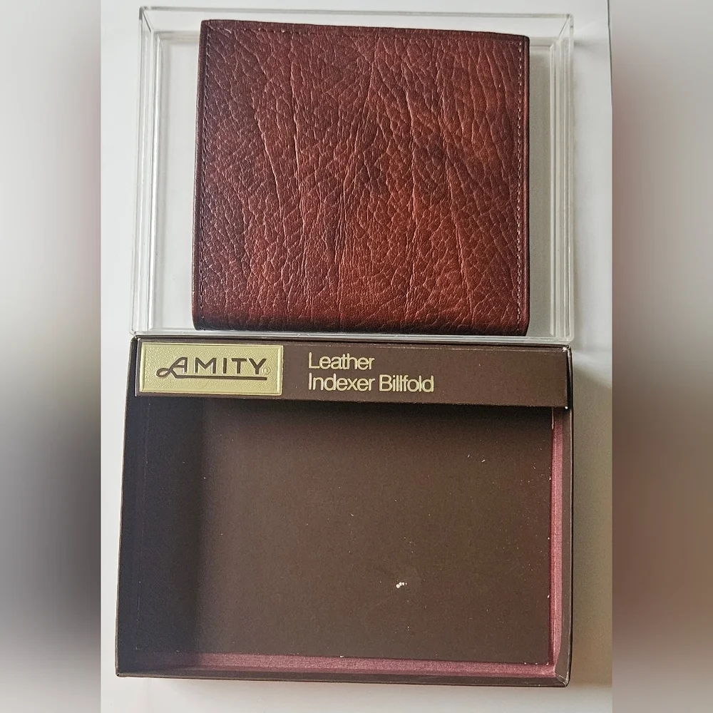 Men's Vintage BillFold Wallet, Cowhide Leather by Amity, Made in the USA